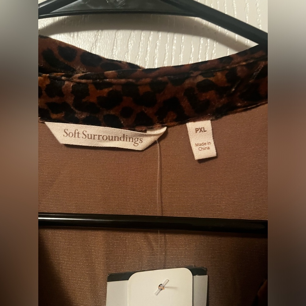 NWT SOFT SURROUNDINGS Silk Velvet Poets Leopard Tunic XLP - Picture 5 of 11